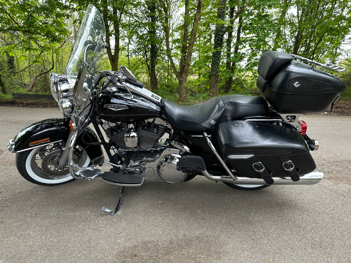 Harley-Davidson Road King Classic FLHRC 