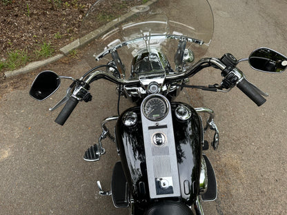 Harley-Davidson Road King Classic FLHRC 